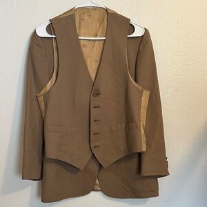Christian Dior Monsieur Lansons Men's Tan Suit Blazer and Vest Set